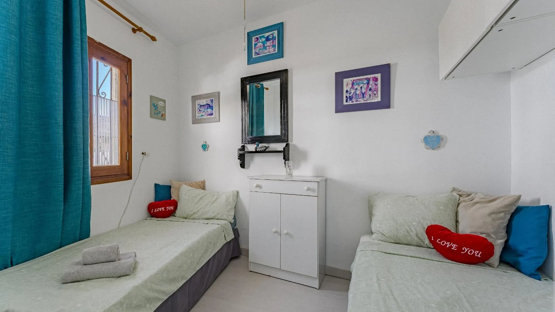 アパート 2Bedroom Losgigantes Amazing View Free Parking Fibre アカンティラド・デ・ロス・ヒガンテス スペイン